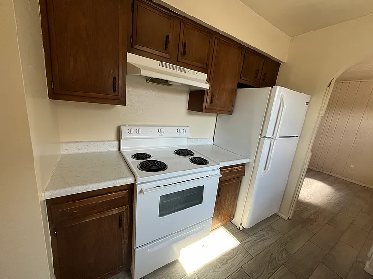 5900 Marble Ave NE #100 — Photo 5