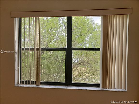 4th image of 10227 NW 9th Street Cir #3043