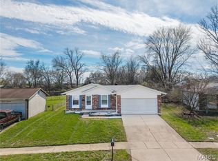 724 Baltic Dr, Florissant, MO
