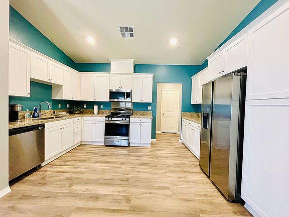 2nd image of 6499 Canyon Lands Dr