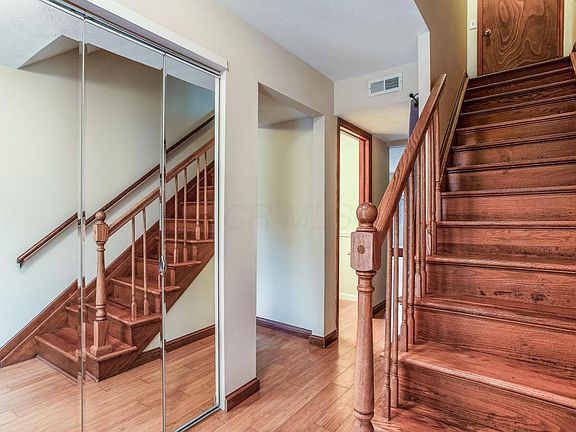3rd image of 2832 Churchill Dr