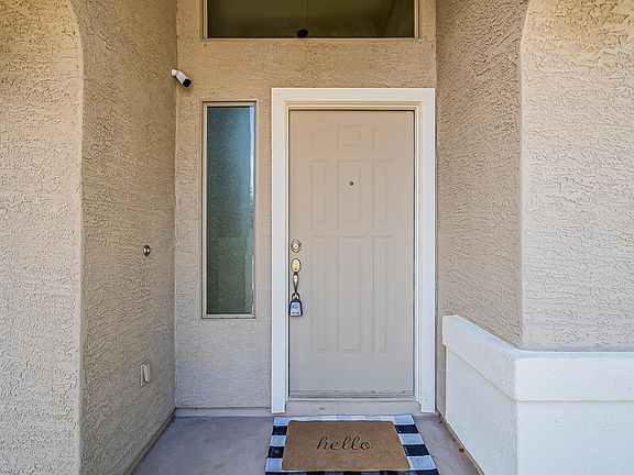 3rd image of 4179 E Longhorn St