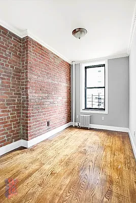 Rented by Century 21 Premier  | media 8