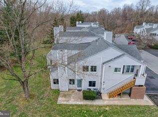 2705 Creekside Dr, Newark, DE 19711
