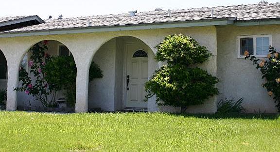 2nd image of 10282 Cottonwood Ave