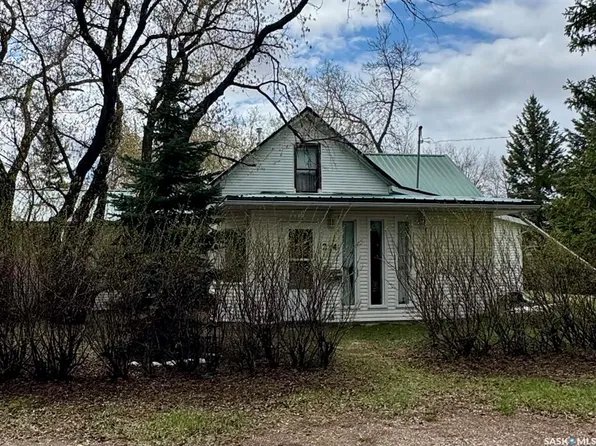 214 2nd STREET N, Waldheim, SK S0K 4R0