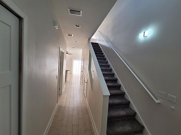 3rd image of 2114 Penny Ln