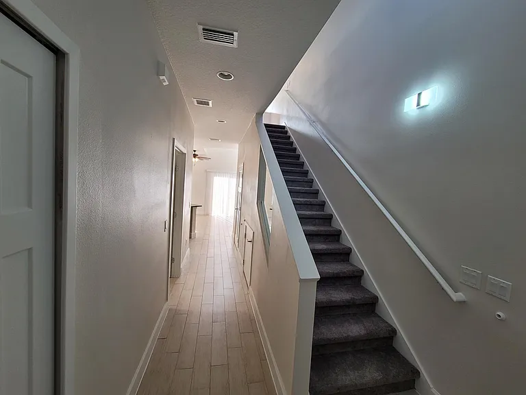 2102 Penny Ln — Photo 15