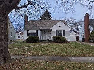 610 Chalmers St, Flint, MI 48503