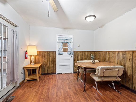 5th image of 702-1 Fox River Rd