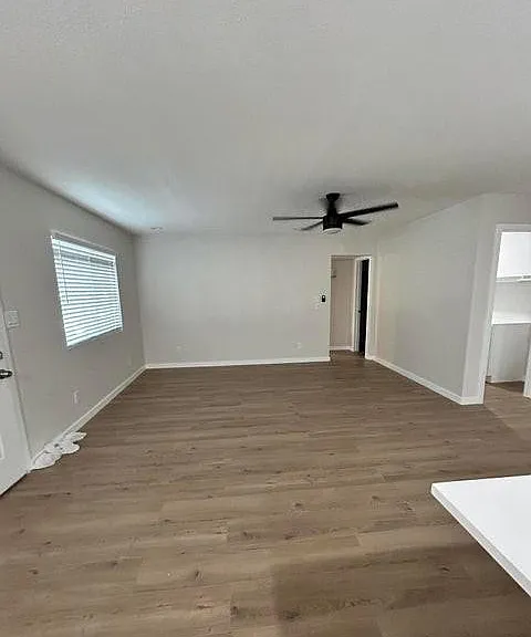 5115 N 22nd Ave #3 — Photo 6