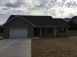 300 1st Ave N, Baxter, TN 38544