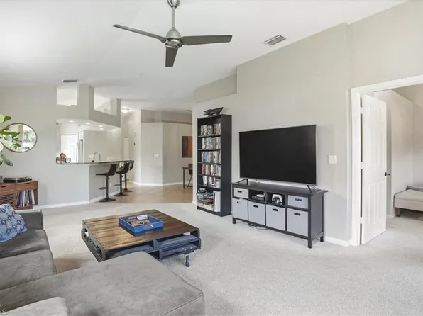 6829 Satinleaf RD S #204, NAPLES, FL 34109