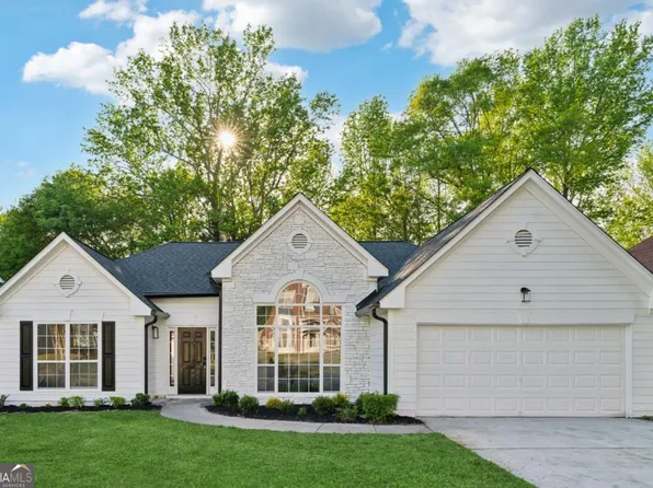 290 Magnolia Walk Ln, Atlanta, GA 30349