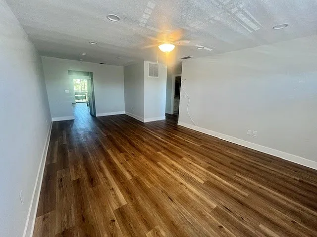 6080 80th St N #310 — Photo 6