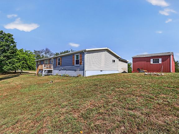 2nd image of 1540 Ridge Cir