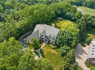 7 Hubbell Ct, Barrington Hills, IL 60010