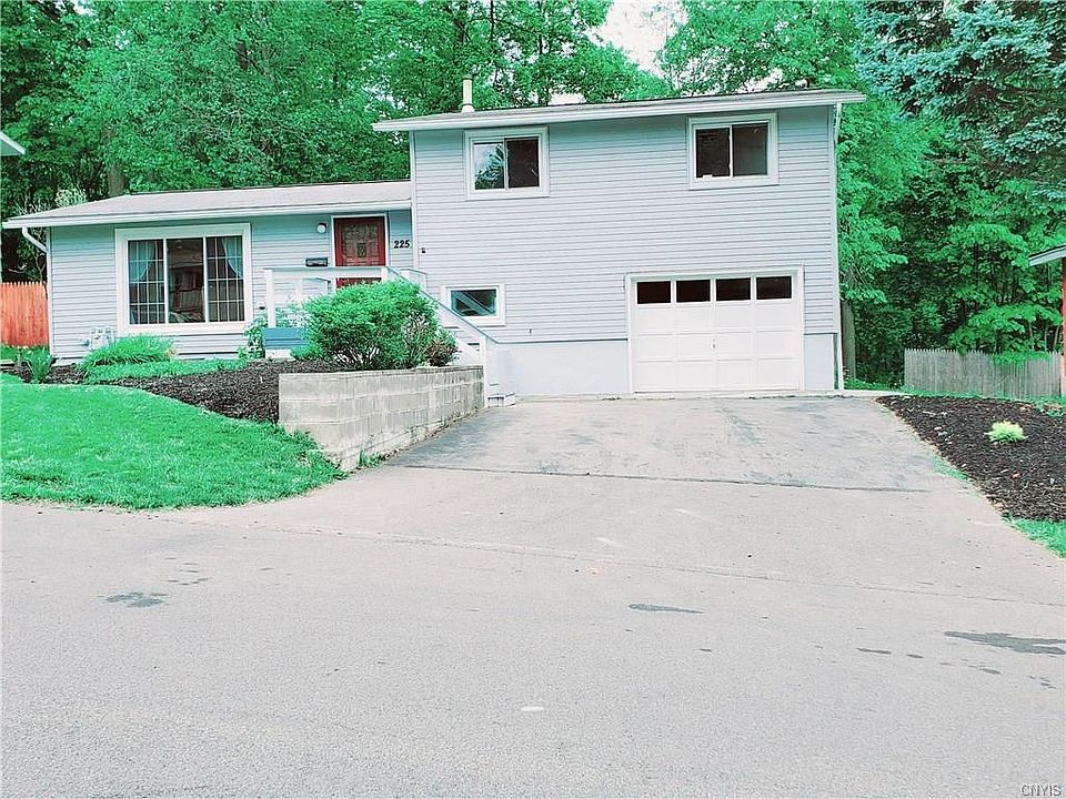 1st image of 225 Mitchell Ave