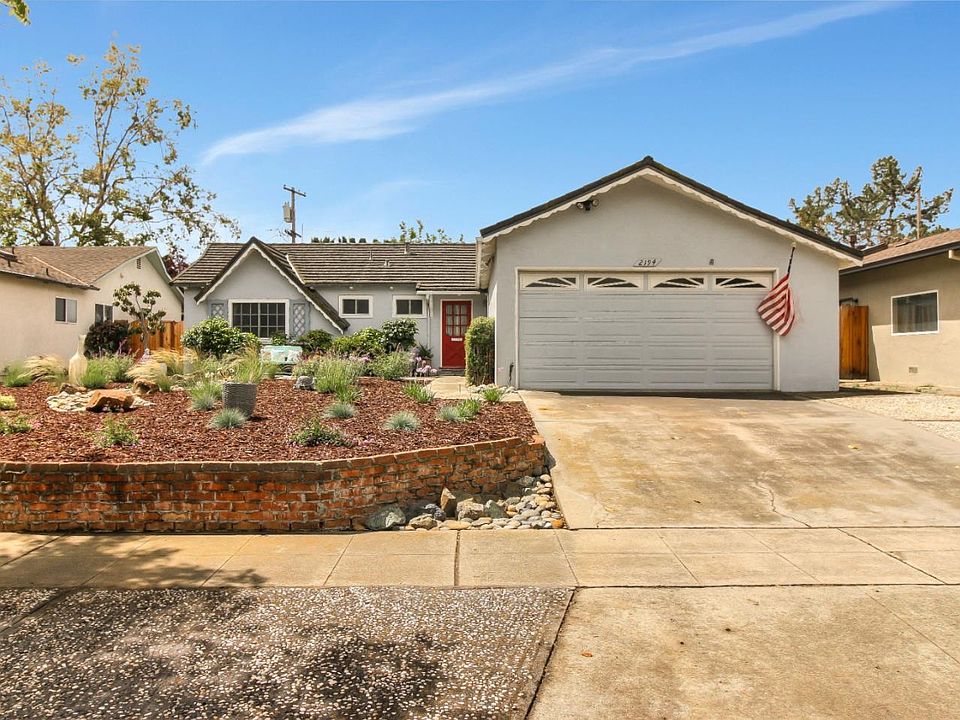 1st image of 2194 Casa Mia Dr