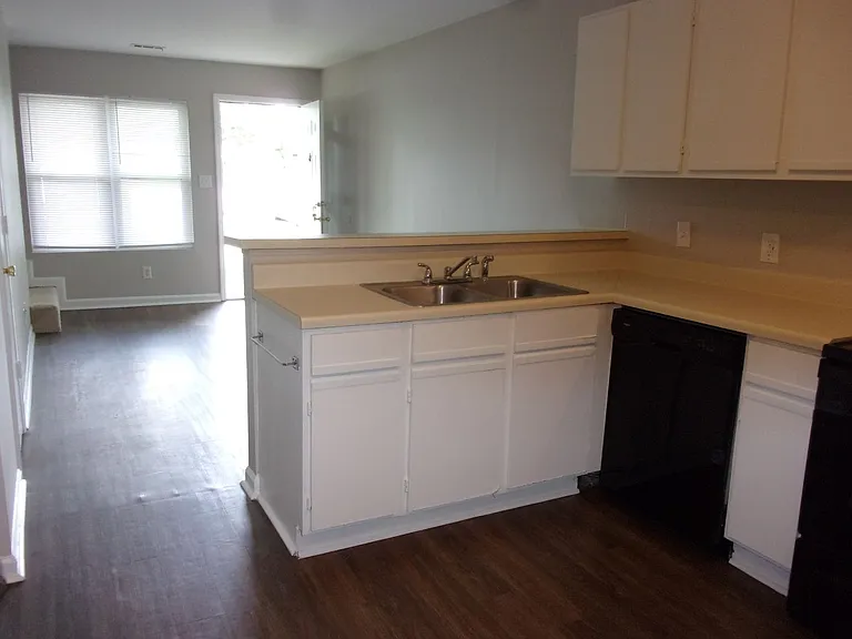 1478 Flintwood Dr — Photo 4