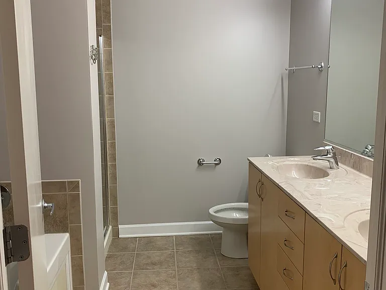 451 W Huron St #1305 — Photo 9