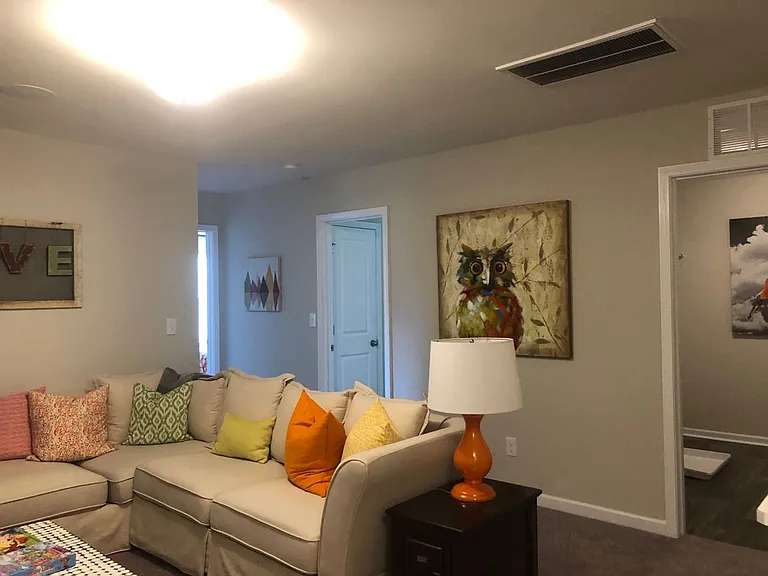 453 Tayberry Ln — Photo 16