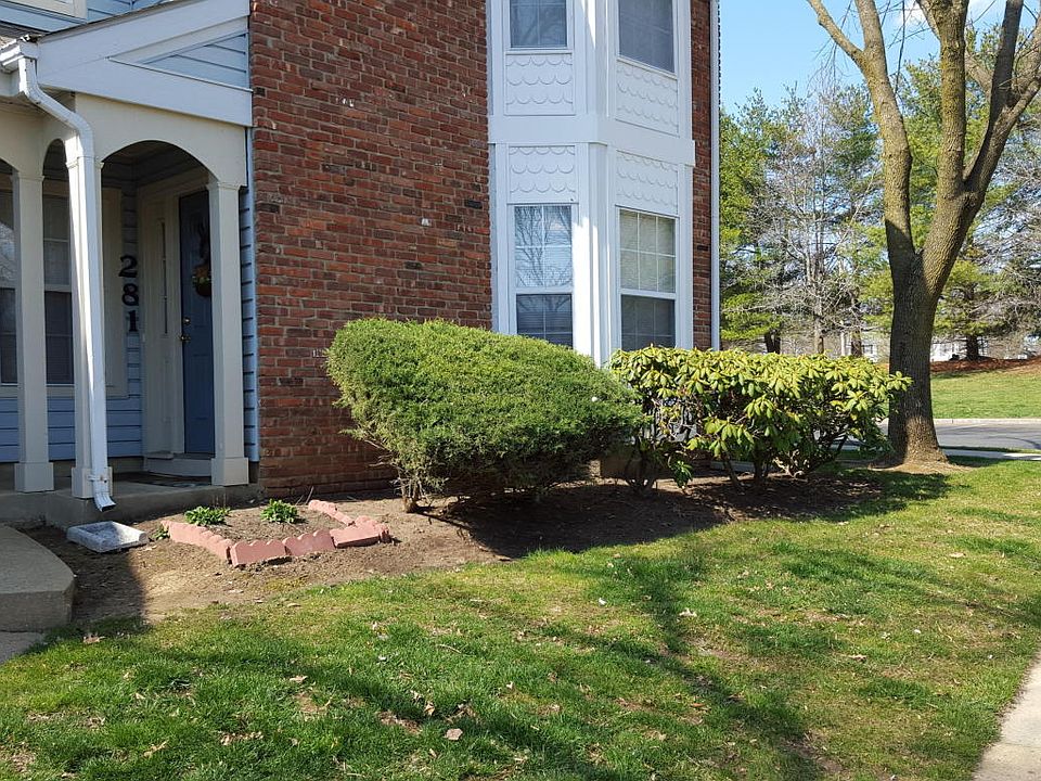 2nd image of 281 Lily Ln