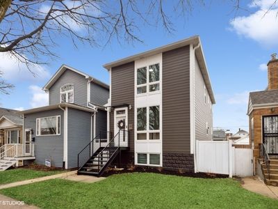 5428 N Mont Clare Ave, Chicago, IL, 60656