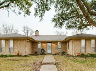 5906 Fawn Valley Ln, Rowlett, TX 75089