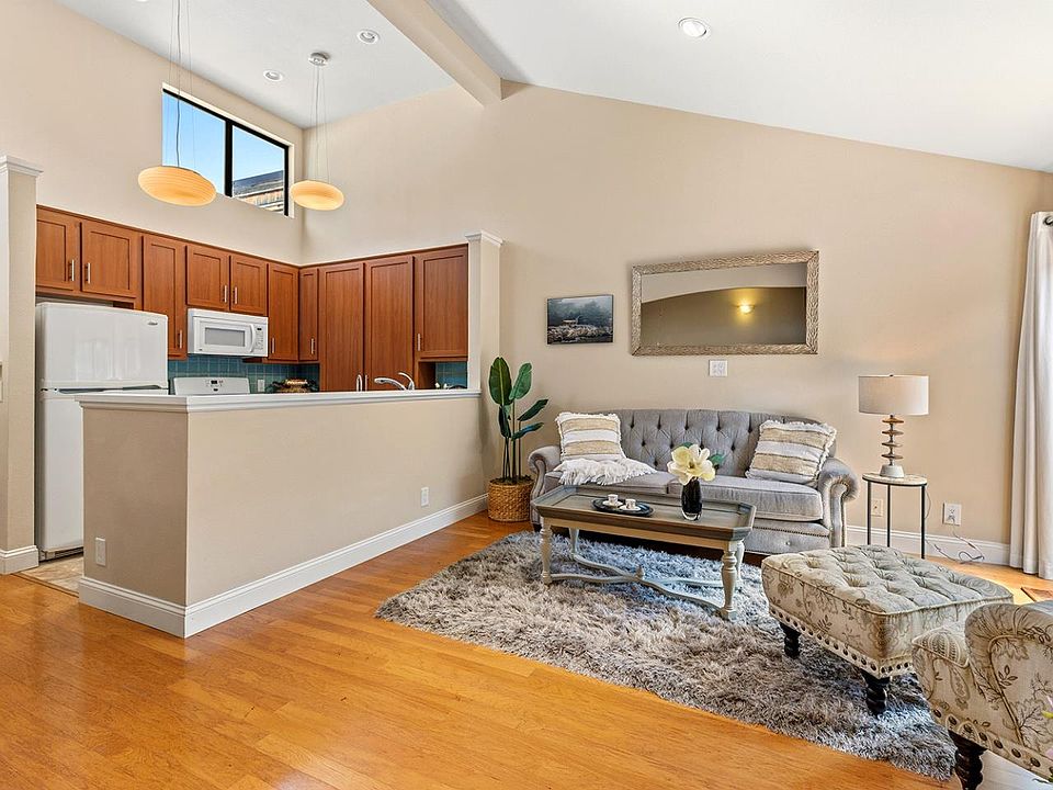 1st image of 461 Dela Vina Ave APT 205
