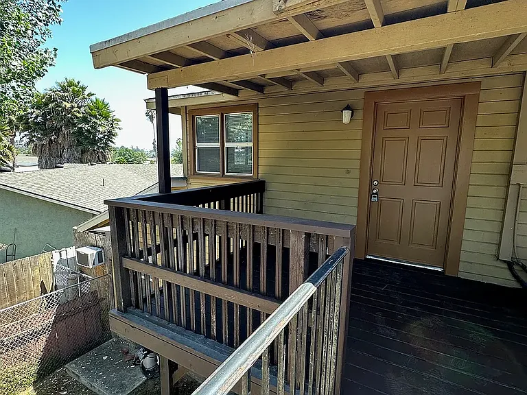 8263 Linden Rd — Photo 22