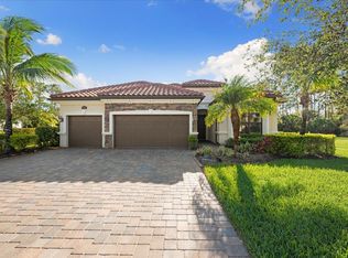 9391 Vercelli Ct, Naples, FL 34113