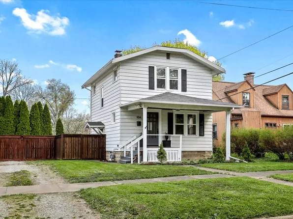 904 S Lynn St, Champaign, IL 61820