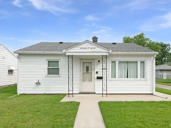 1726 Homewood Ave, Mishawaka, IN 46544