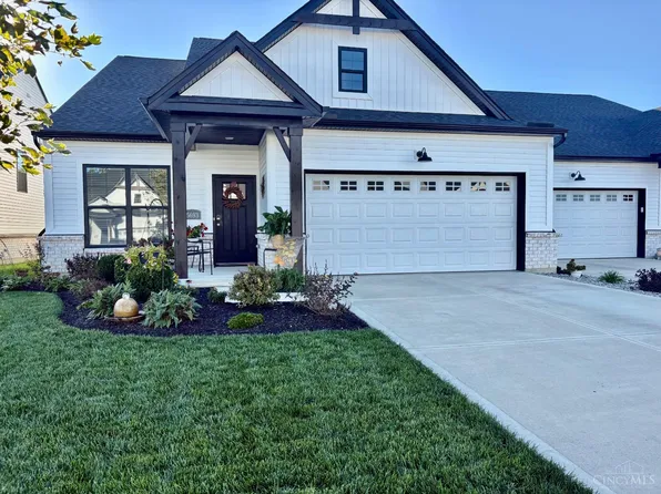 5693 White Pine Ln, Fairfield, OH 45011