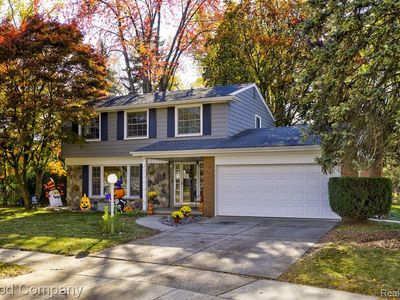 30261 Buckingham St, Livonia, MI, 48154