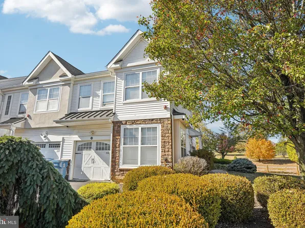 328 Ross Ct, Wyncote, PA 19095