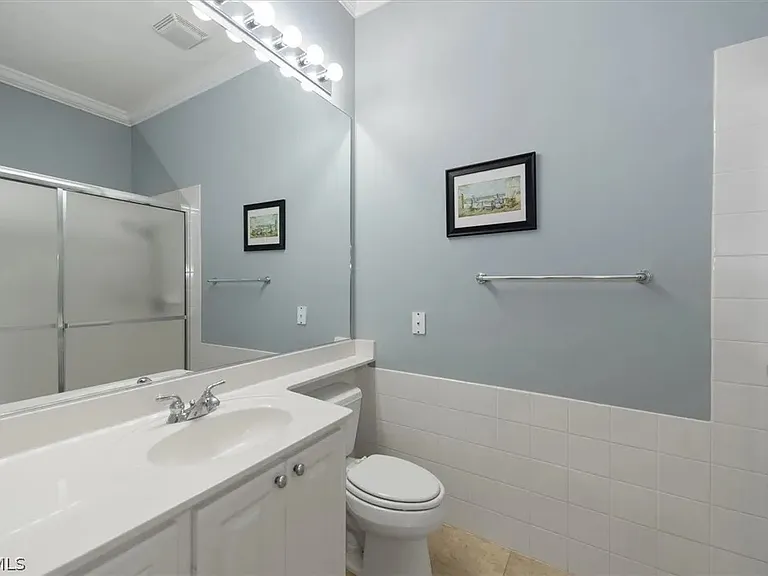 His and Hers Primary bathroom 2