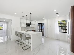 571 Piedmont L, Delray Beach, FL 33484