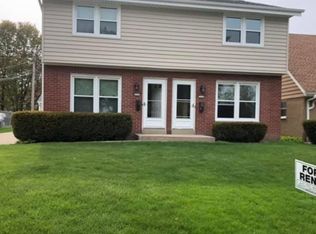 3191 S 83rd St, Milwaukee, WI 53219
