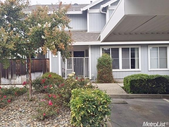 2nd image of 315 N Cottonwood St APT 7