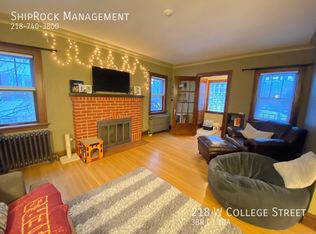 218 W College St, Duluth, MN 55812