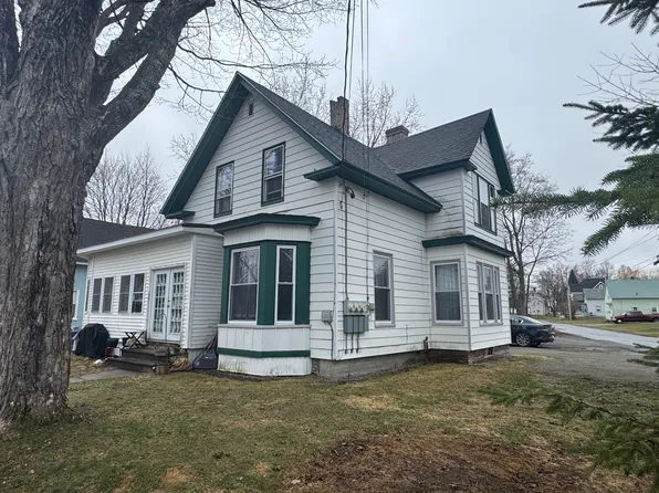 135 Cross Street, Pittsfield, ME 04967