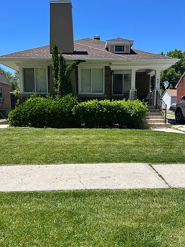 481 N 500 E Photo 1