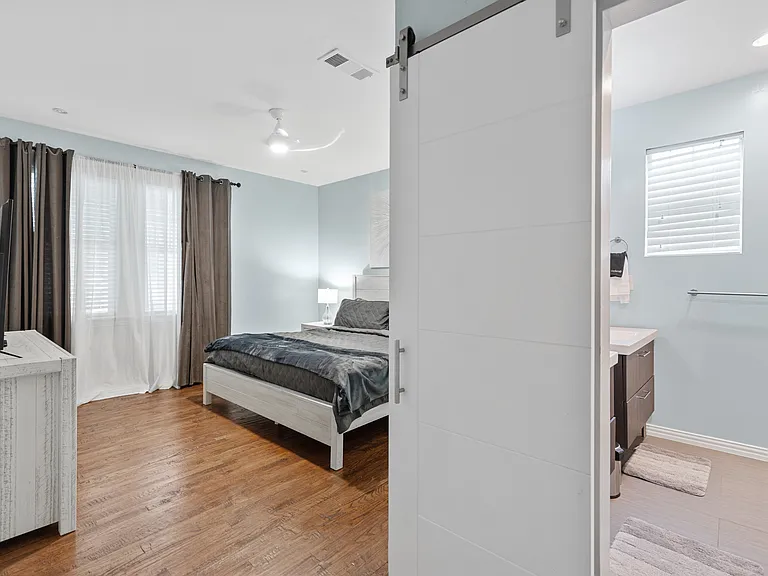 810 Turner Ave — Photo 19