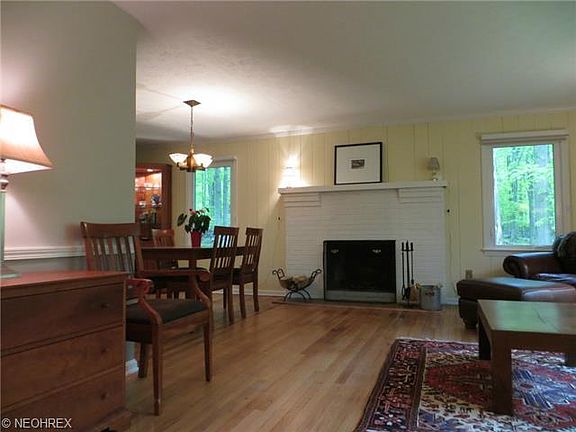 5th image of 129 Lakeview Ln