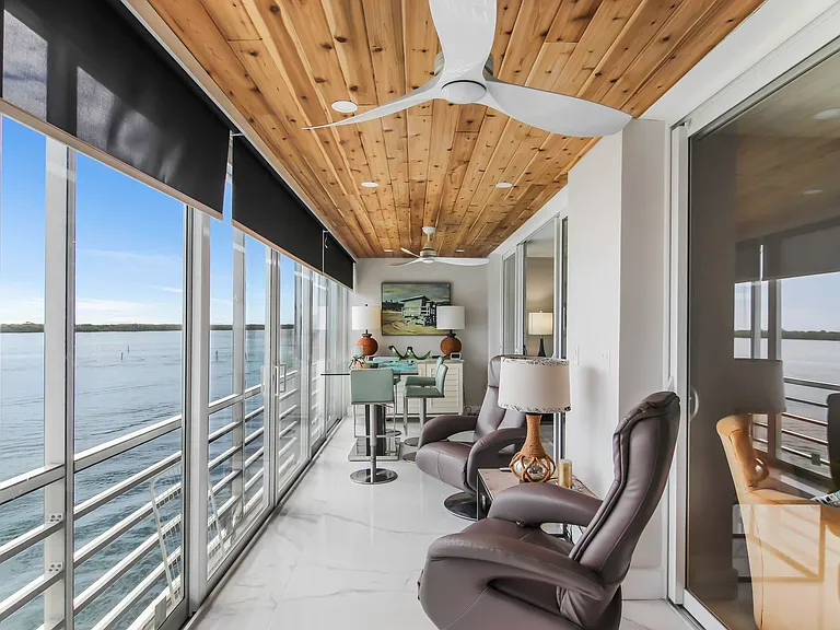 44 Yacht Club Dr #611 — Photo 21