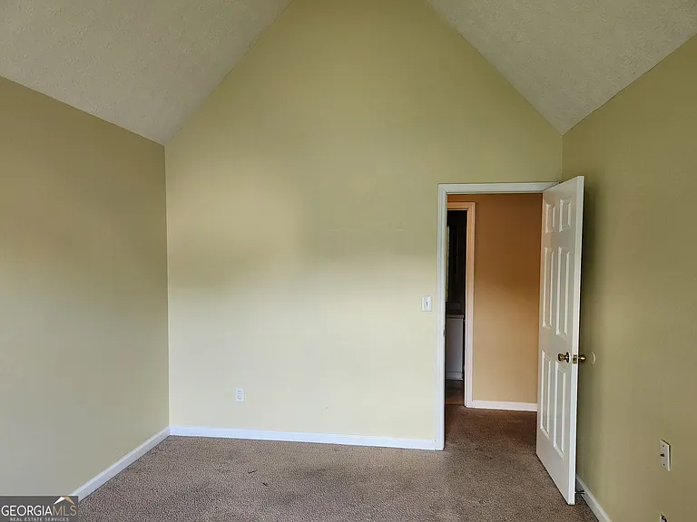 5748 Wellborn Creek Dr — Photo 10