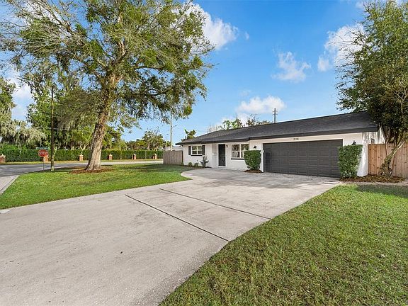 2nd image of 3118 Clemwood St