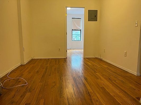 1st image of 422 E 73rd St APT 3